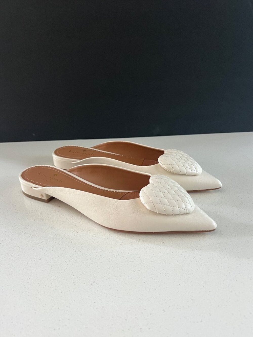 KATE SPADE ZOLA cream LEATHER heart mule flats size 8.5